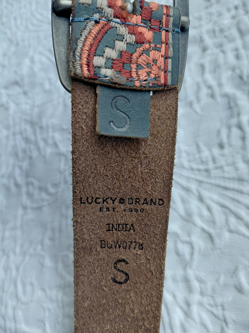 Lucky Brand Women's Embroidered Leather Belt Red, Orange & Gray Sz Small - Picture 6 of 9